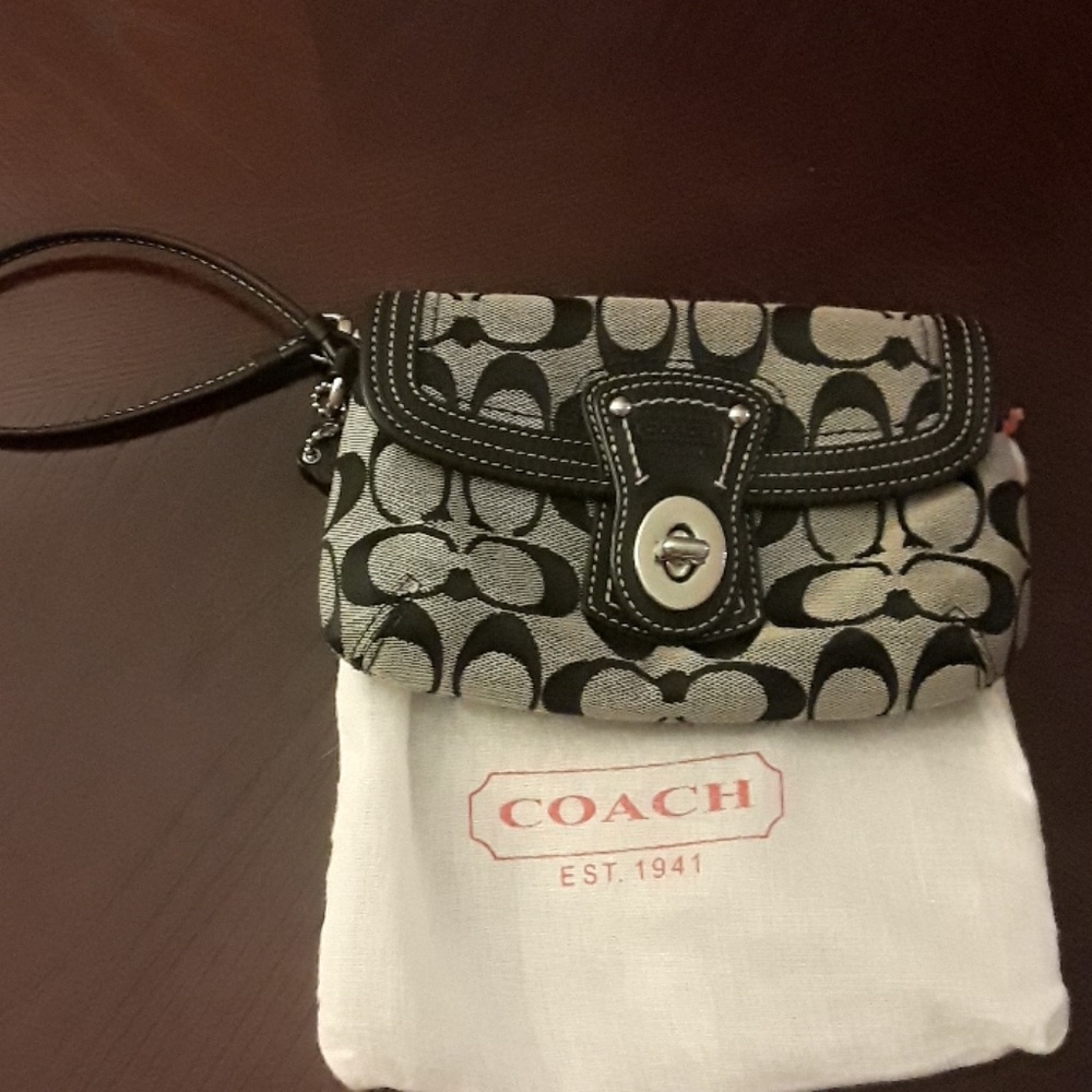 Coach wristlet with card holder